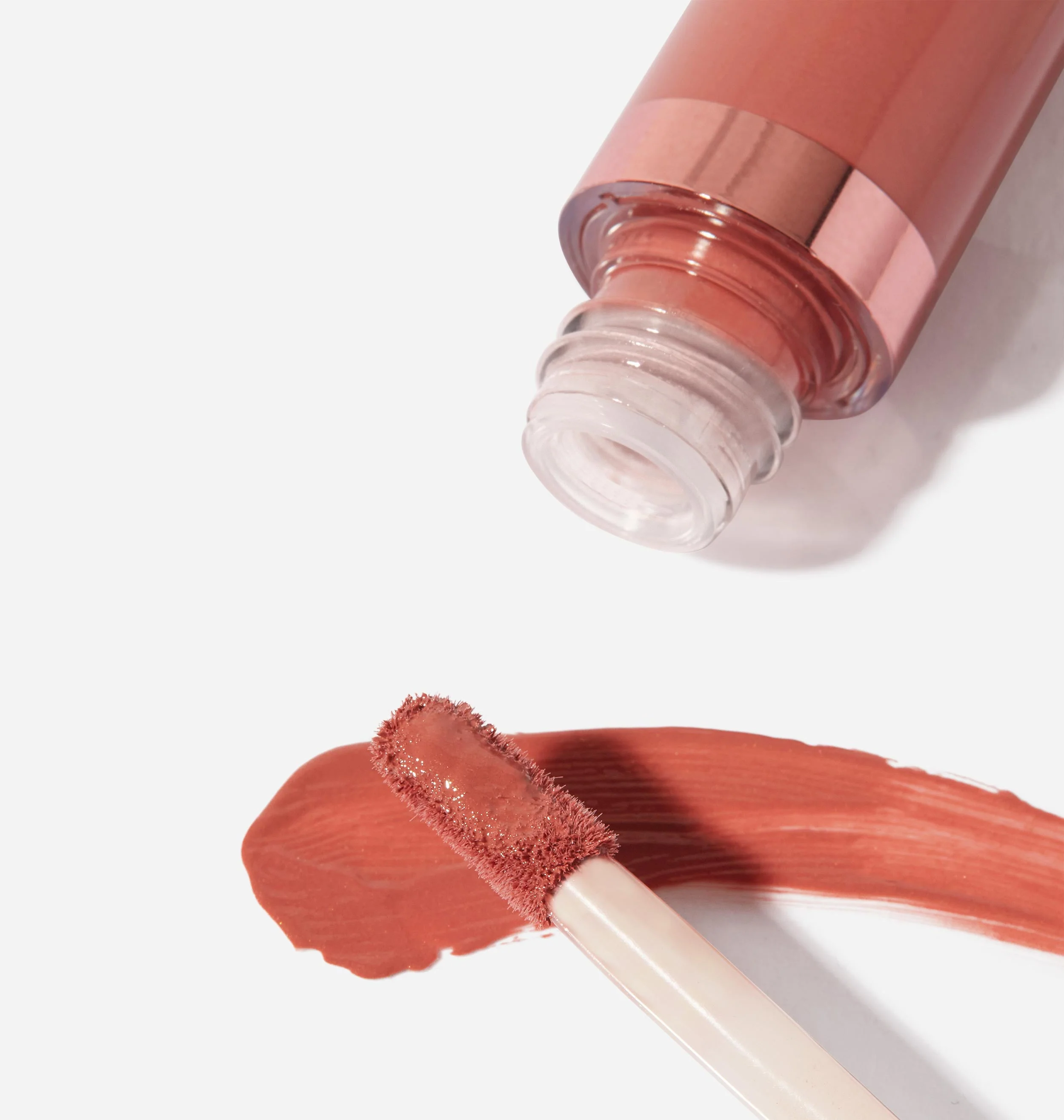 GLOSSY LIPS - Image 12