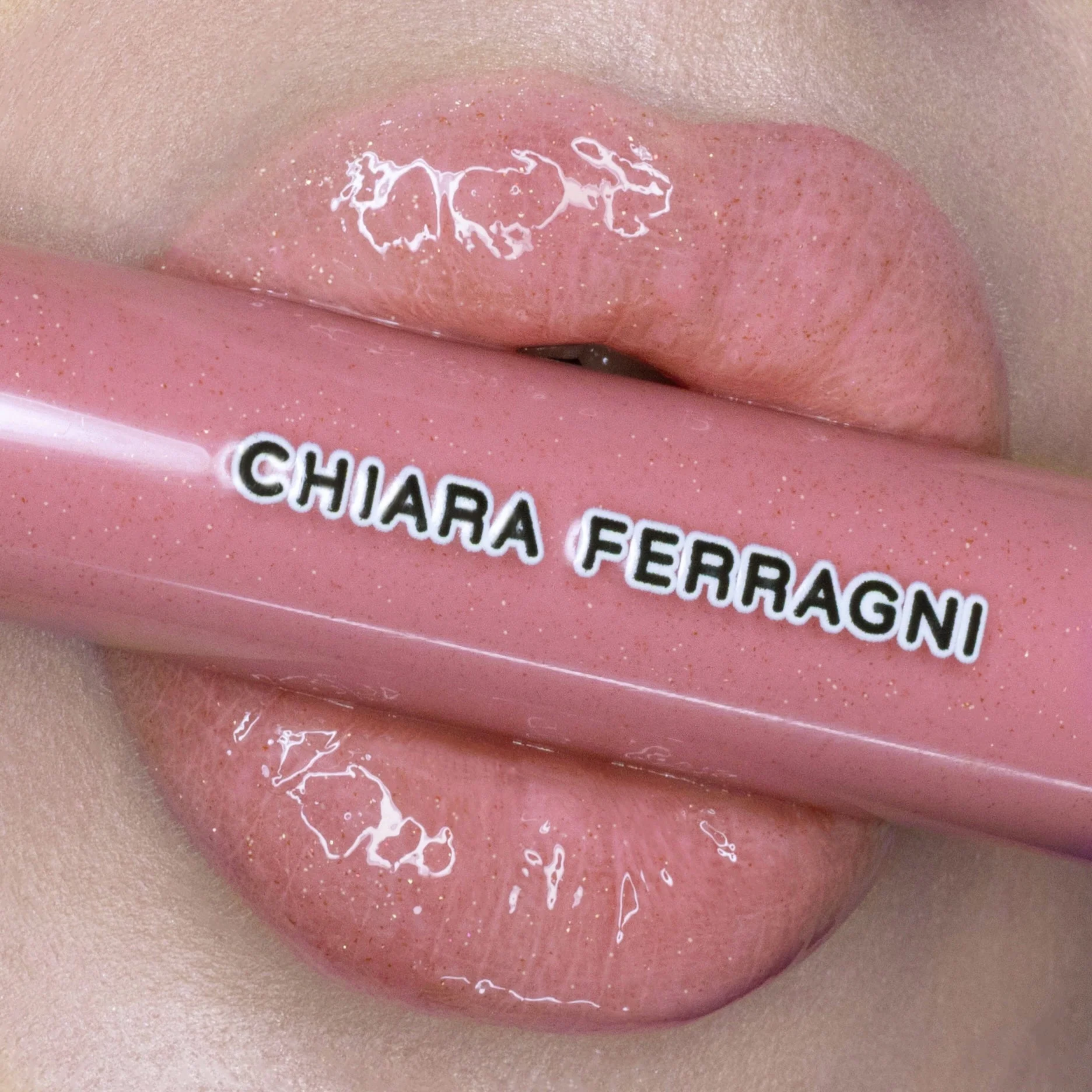 GLOSS - GLOSSY TEMPTATION 01 - Image 3