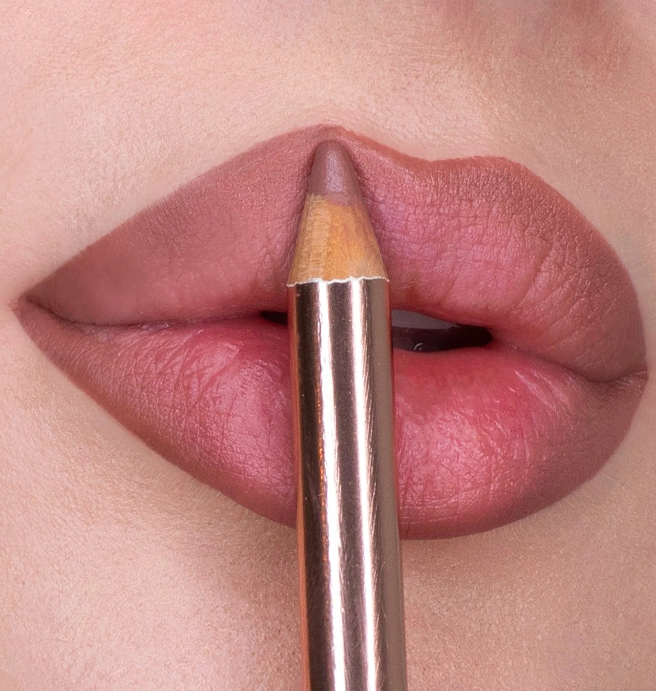 LIP KIT - KISS ESSENTIAL 09 - Image 6