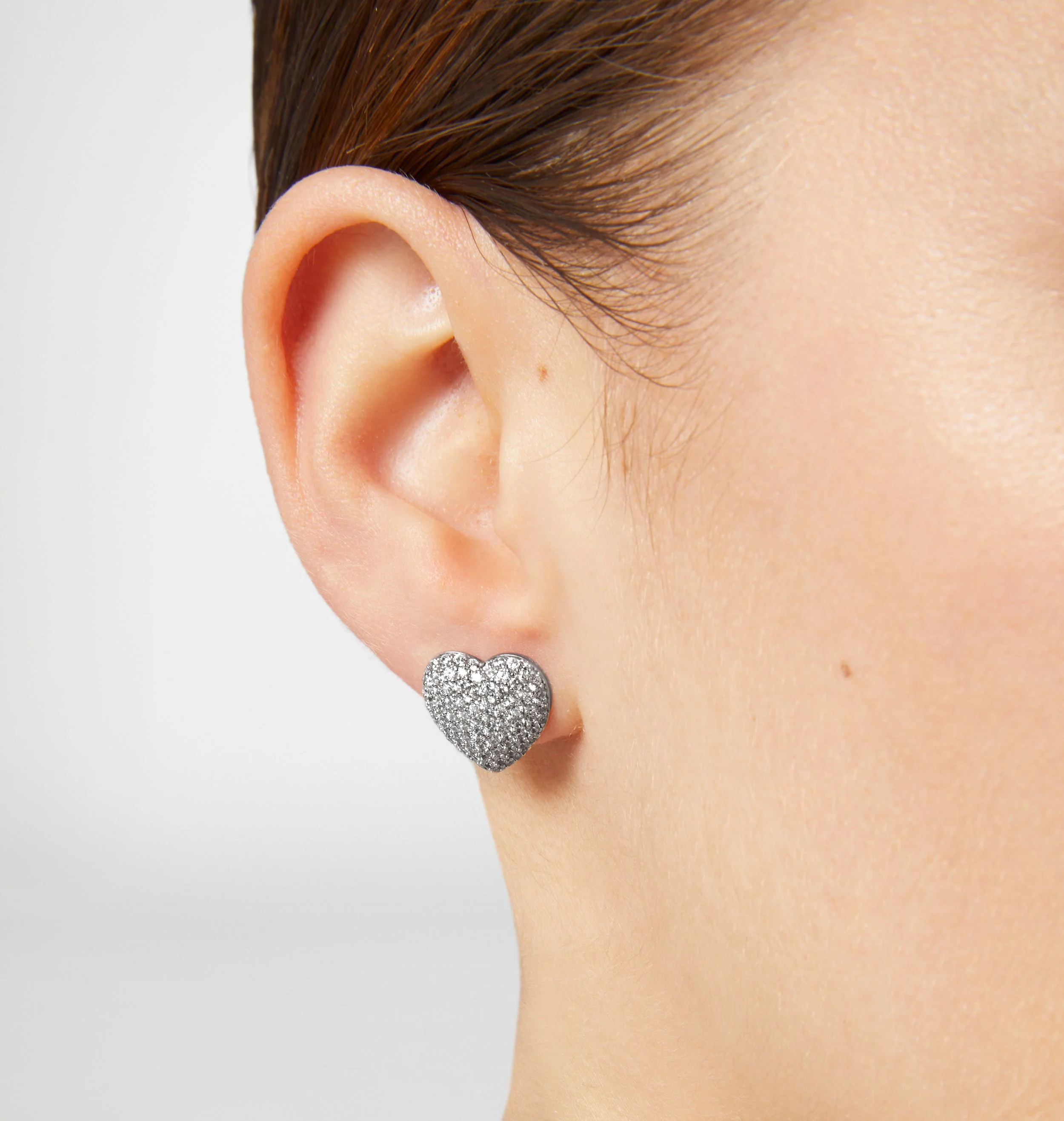 PAVÈ HEART EARRINGS SILVER 925 - Image 2